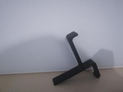 Headphone holder for monitor