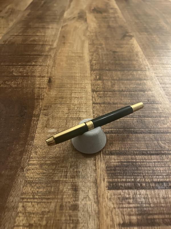 ∆ 005 - Supernote HOM Pen Stand