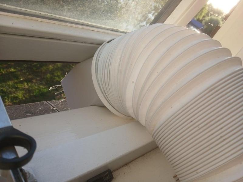 Mobilie airco outlet nozzle ( round to rectangle)