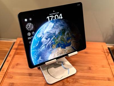 Apple iPad and other Tablets Desk Stand