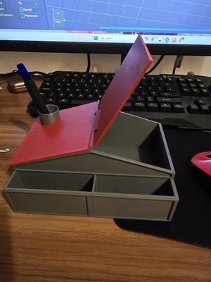 House shaped organizer   