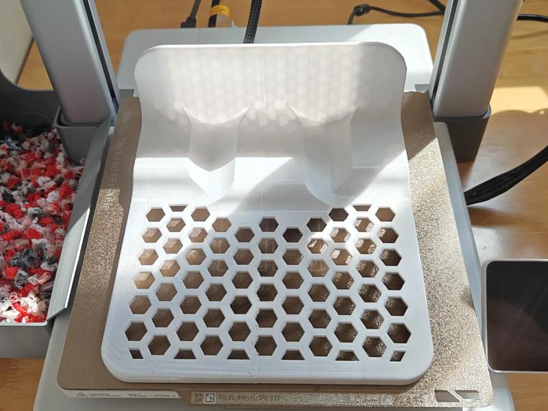 Bedside Table Tray Stand for my girl (Practical)