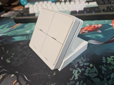 Tuya / ZigBee 4 gang desk stand with AAA battery conversion.