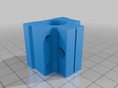 Universal Clamping LM8UU Linear Bearing / Bushing Holder - IGUS / Impregnated Polymer Bushing and Prusa / Bedslinger Compatible