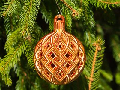 Christmas Ball - Fine Diamond Lattice 