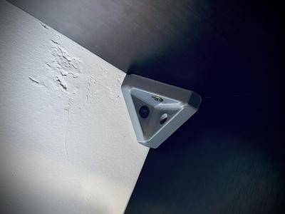 Sturdy Shelf Wall Brace (2 sizes)