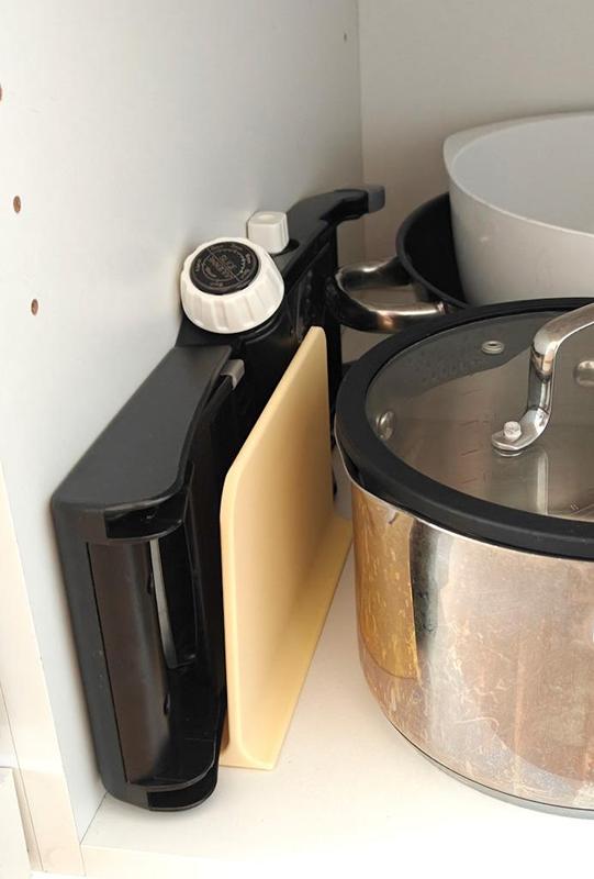 Taped separator to keep something vertical