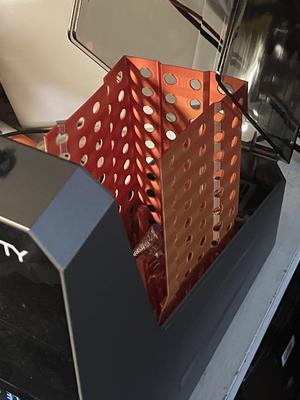 "Touchless" spool dryer container