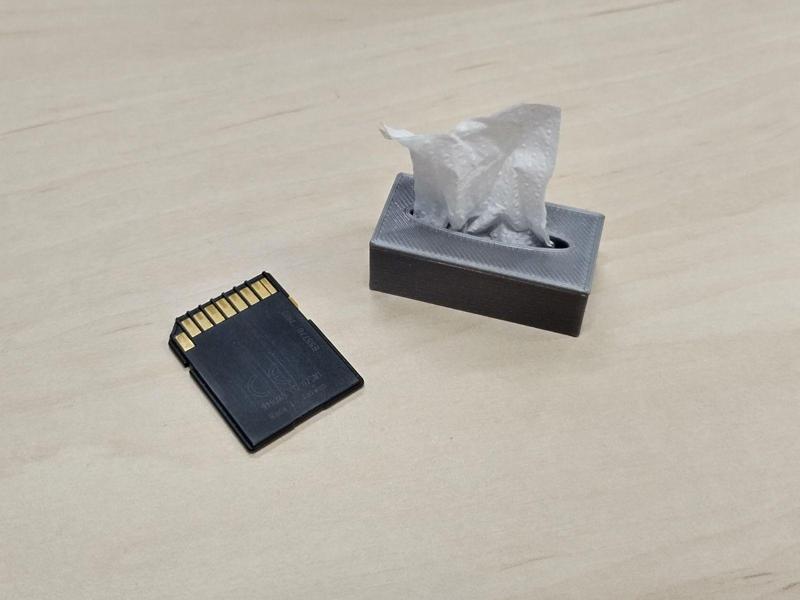 Mini Tissue Box / SD Card Holder