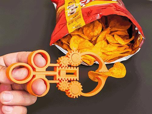 Gear Grabber Hand (Print in place)