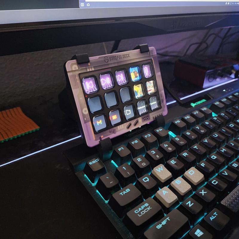 Stream Deck MK2 - Corsair K70 Mk.2 Mount