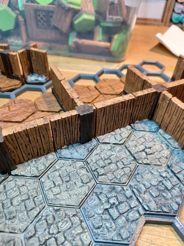 WDhex - housetiles - wood outer wall T and X corners