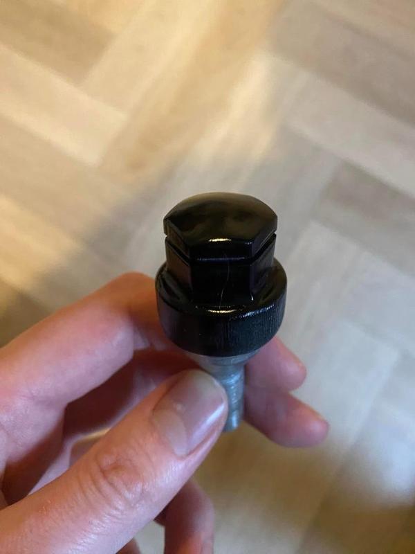 Opel/Vauxhall Locking nut cover