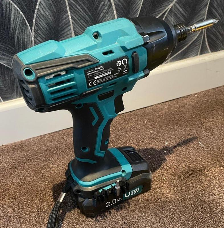 VONROC 20V bit holder