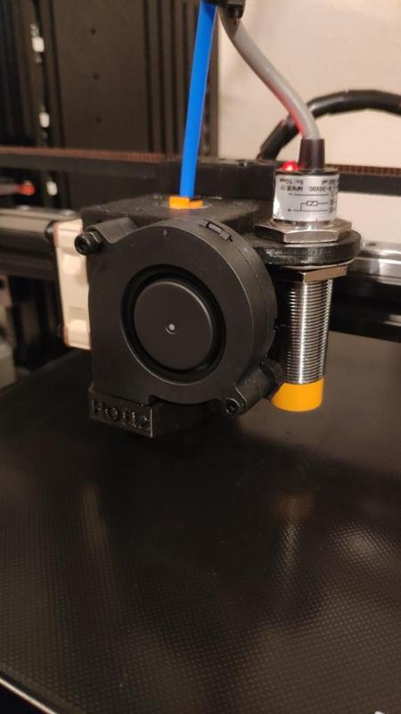 BLV E3D V6 Bowden Extruder mount - 18mm sensor