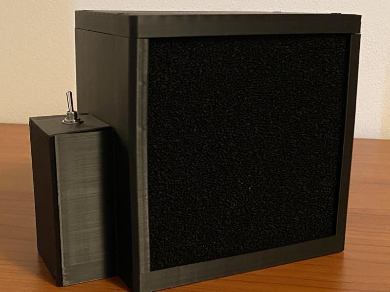 Fumes extractor with 120mm/80mm fans and carbon filters