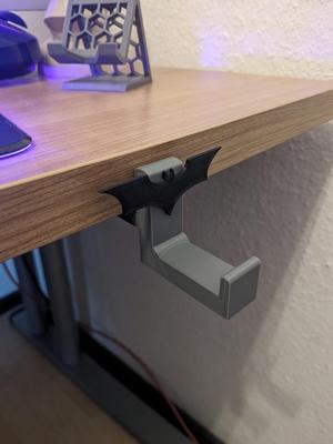 Screw on Hedset Holder