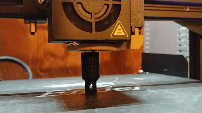 Double Ended Keychain Screwdriver / bit driver