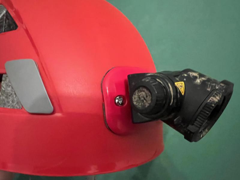 Ledlenser H connector