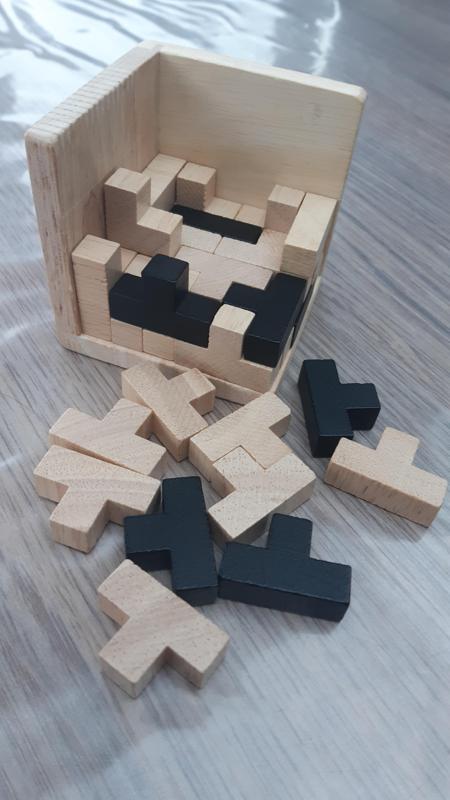 Puzzel box game