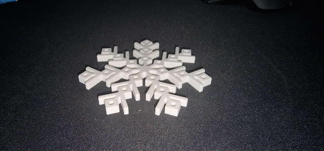 śniezynka średnia 60x60x3