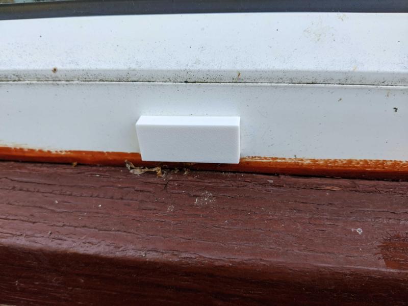 Window drainage cover cap