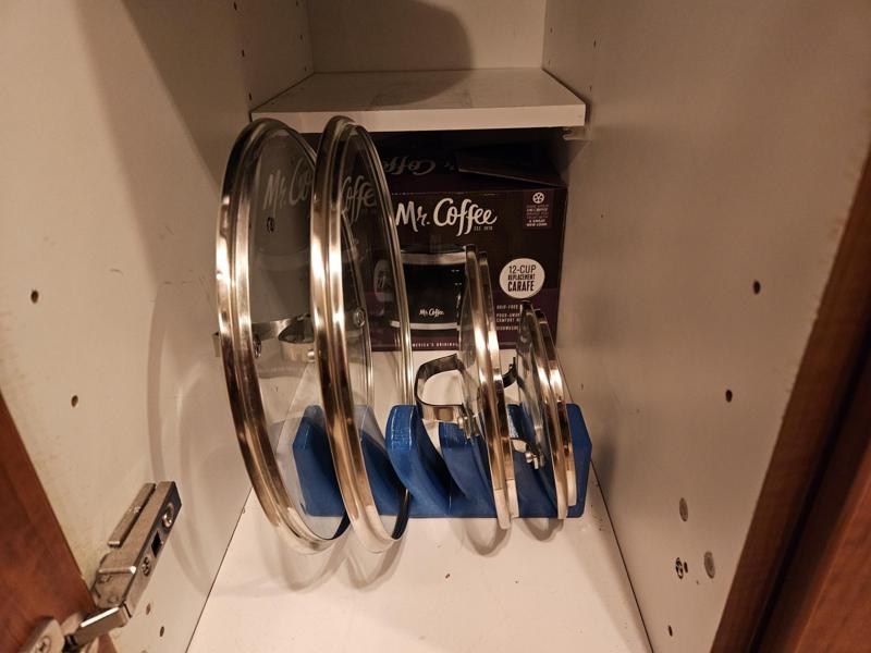 Pan lid rack (the rock)