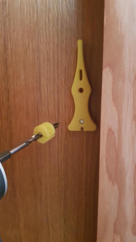 Drilling jig for shelf support 32mm