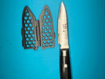 Yaxell Ran paring knife protector