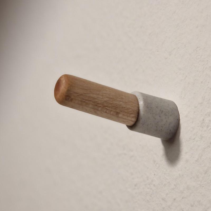 Hook socket for wooden rod