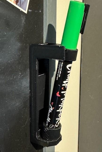 Magnetic Chalk Pen Holder