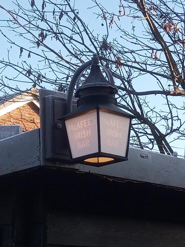 Garden Bar Lamp