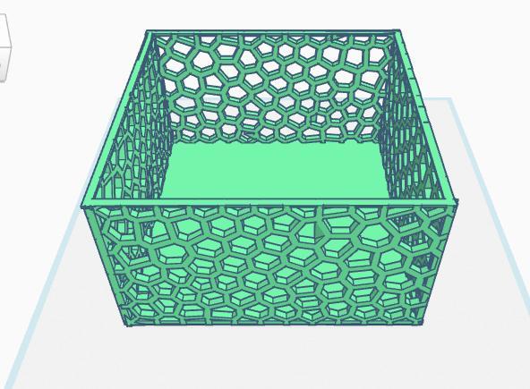 box with varanoi patterns