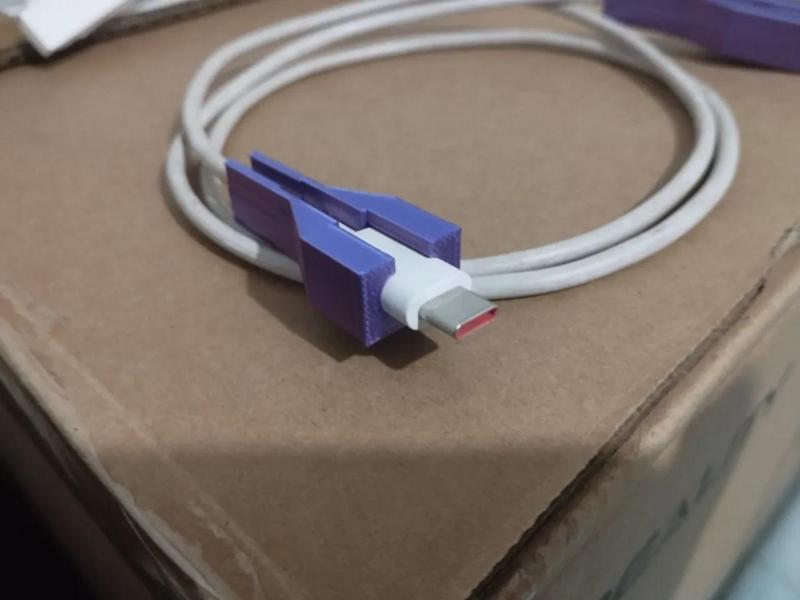 USB Cable Protector