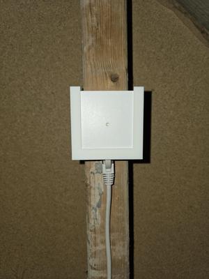 Zaptec Sense wall bracket