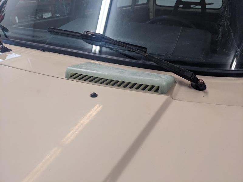 Volvo 240 Snow Caps Molds