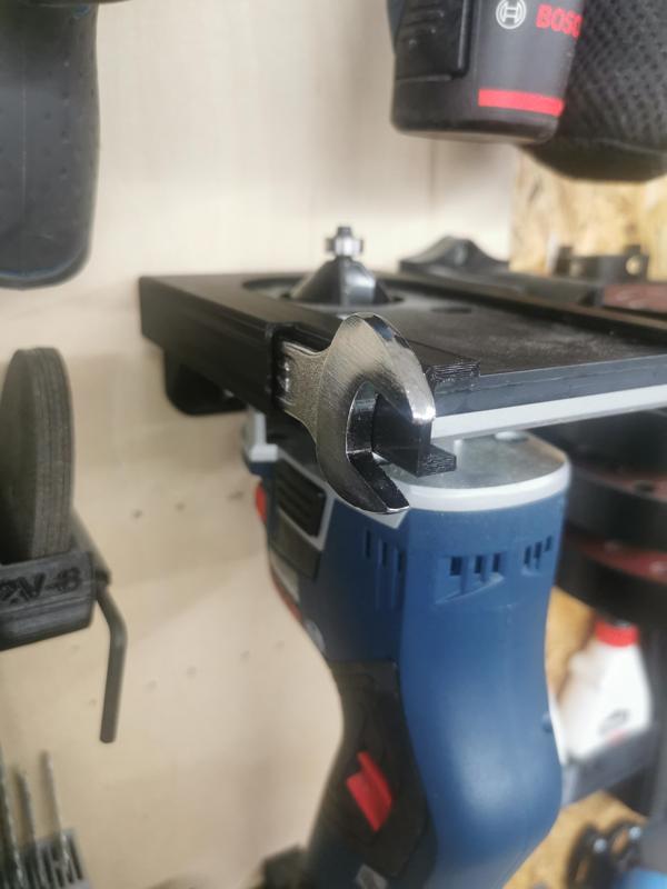 Bosch GKF-12V Mount