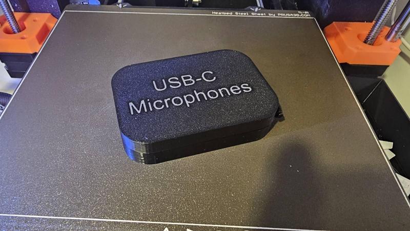 Levalier wireless microphones case