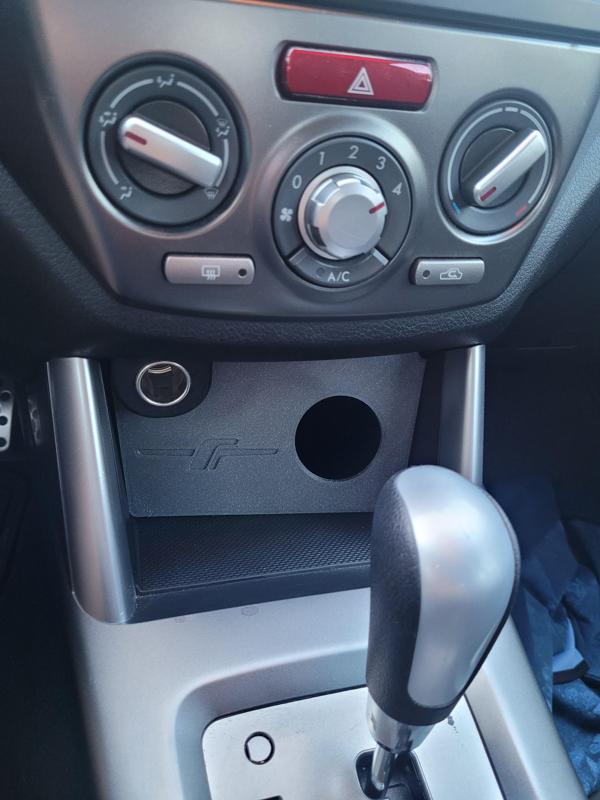 Subaru Forester (SH) cubby pod