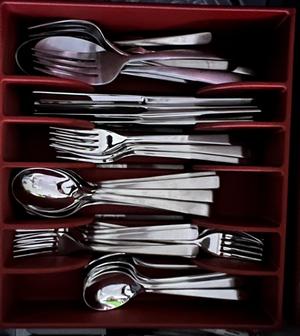 Cutlery Organizer for Narrow Drawers