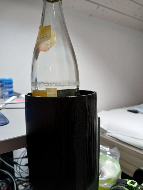 Flaschenhalter für den Tisch