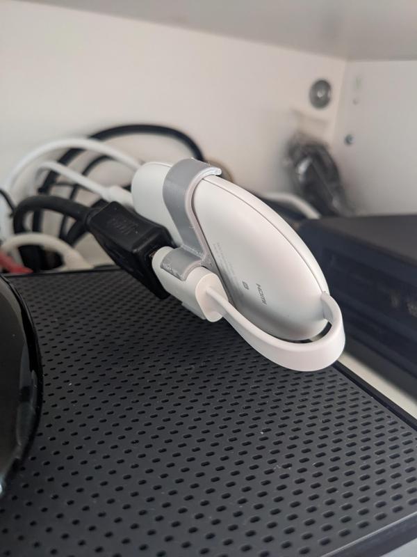 Google TV: Snap the HDMI port and body together