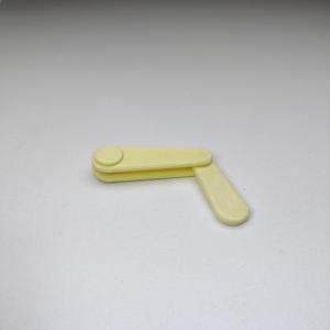 Chaotic pendulum fidget