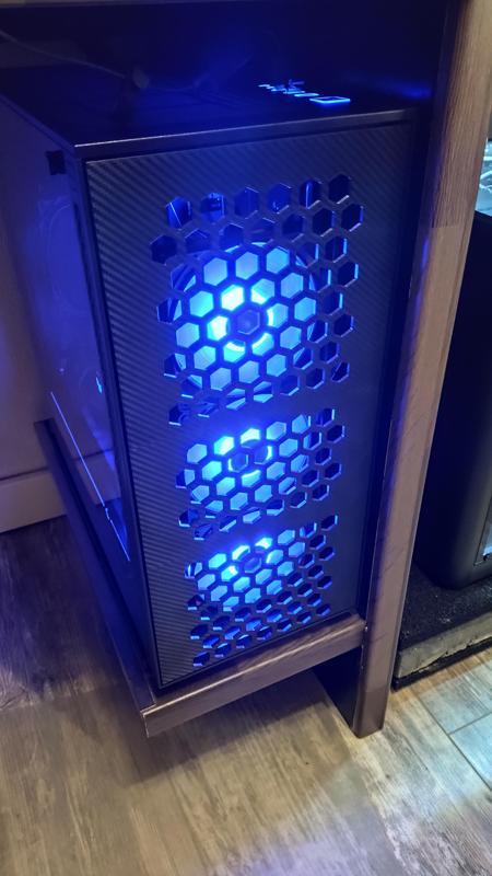 Deepcool Matrexx 70 front panel high Airflow
