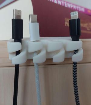 Cable Holder: CableCradle