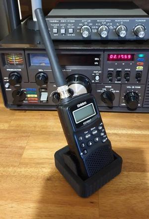 Uniden EZ130XLT Stand