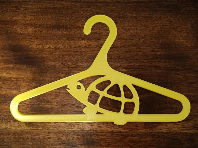 Turtle Kid coat // Cintre pour enfant, déco tortue