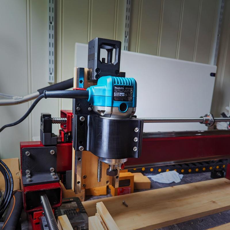 Makita rt0702 mount for printnc