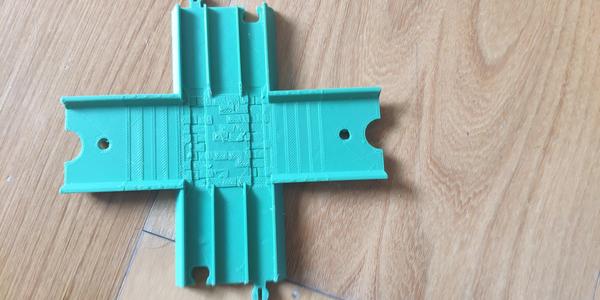 Desafio Thomas e Hot Wheels