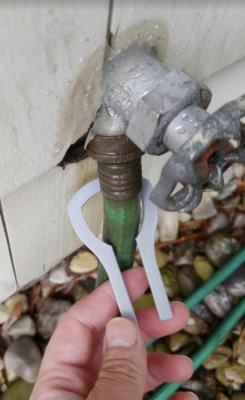 Wrench for garden hose brass connector